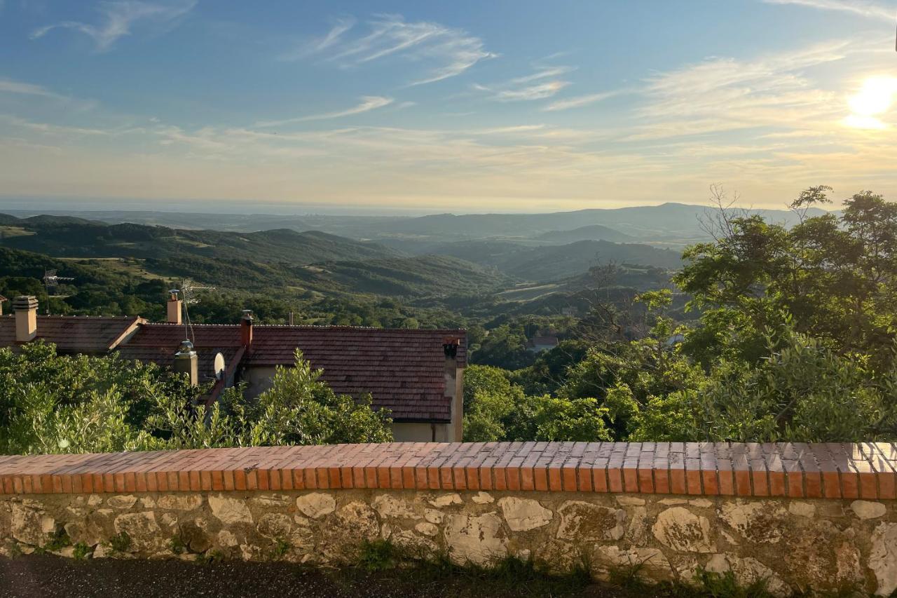 Villa Casa Storica Con Terrazzo Castellina Marittima Exterior foto