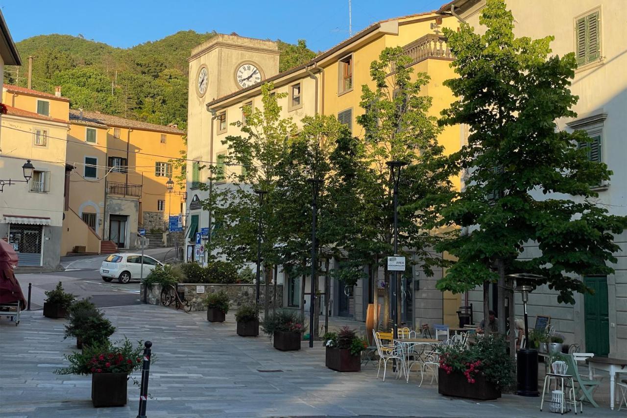 Villa Casa Storica Con Terrazzo Castellina Marittima Exterior foto